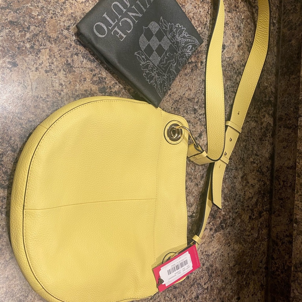 Brand New ... Yellow Vince Camuto purse